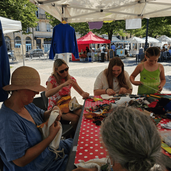 marché de créateurs bordeaux juin 2025 allées de tourny ateliers gratuits upcycling fait de çi de soi