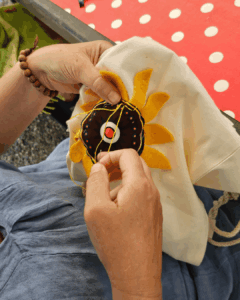 ikos bordeaux surcyclage upcycling atelier broderie